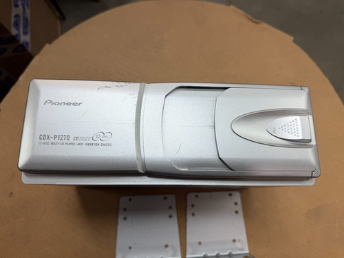 Pioneer CDX-P1270 12 CD Car CD Changer W/O Magazine UNTESTED