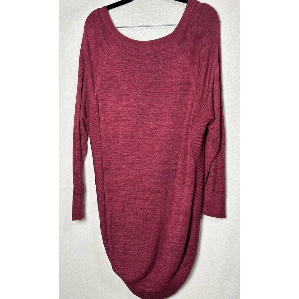 MAURICES Women’s Magenta Tunic Sweater Top Crochet Chest Stretch Plus Size 1 - Image 3 of 4