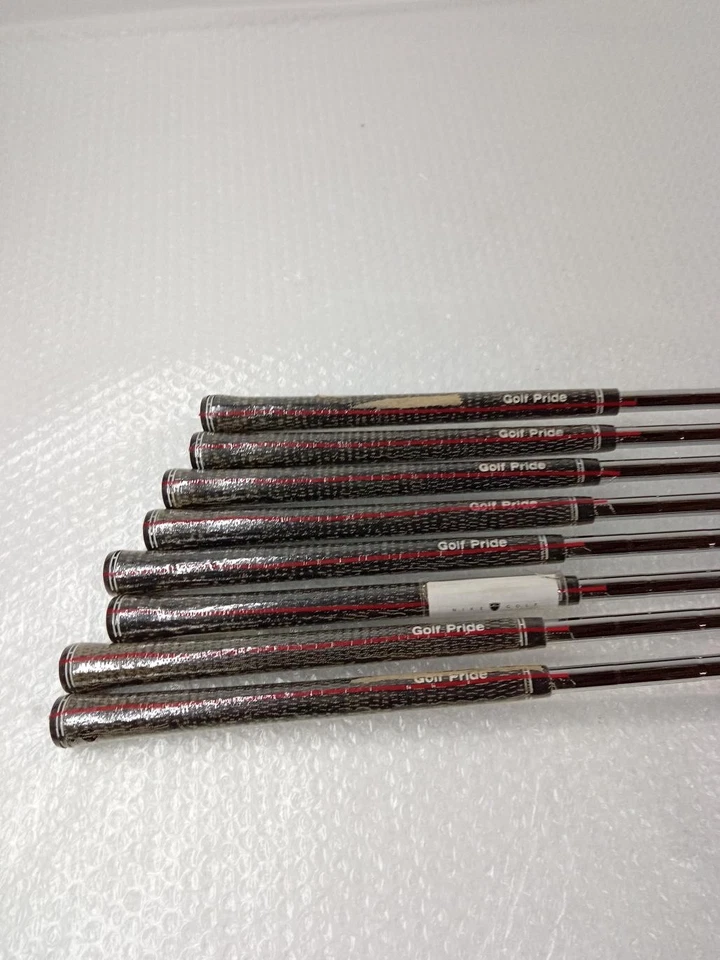 Nike Tiger Woods Limited Edition Blades Collectors Golf Set 3~P (8x) DG X100 - Image 4 of 4