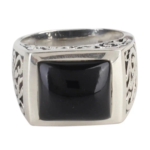 Onyx single stone ring, 'Disguise' image 2