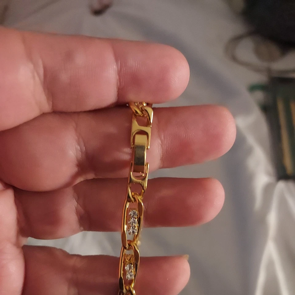 Collar estilo serpentina con circonio cúbico Foto 2 de 4