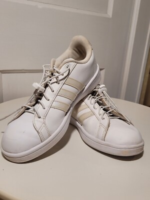 Adidas Womens Cloudfoam Advantage AW4286 White Casual Shoes Sneakers Sz 8