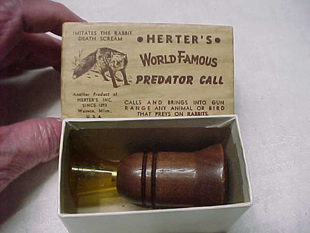 Old Vintage Herter’s World Famous Predator Call Original Box Nice Graphics Mint