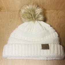 CC Pom Pom Bobble Hat  Beanie Cream / Ivory Color Chunky Knit