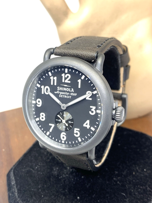 Shinola Men's Watch S0120077935 Runwell Quartz Black Dial Leather