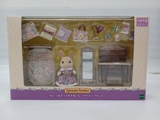 Epoch Co., Ltd. Floral Child Room Liberty Print Sylanian Families