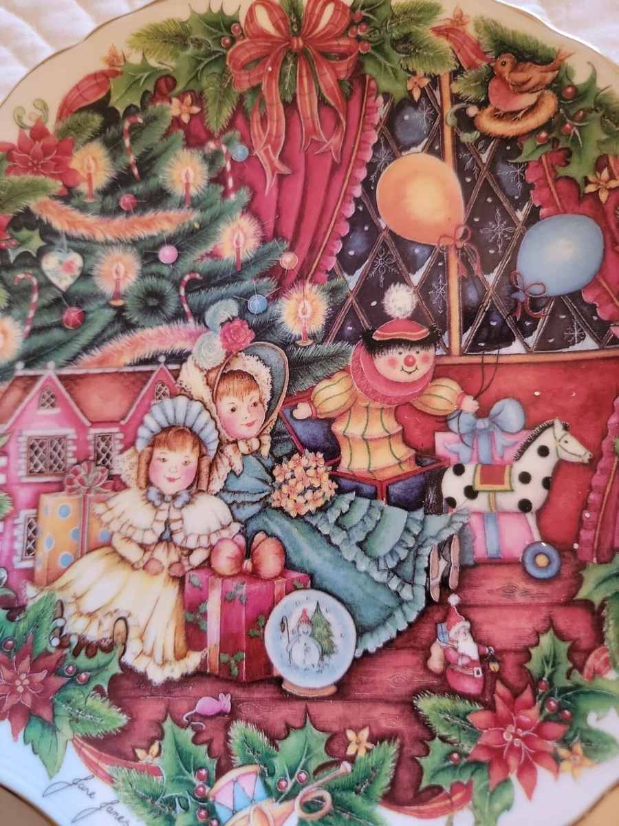 Royal Albert Fine Bone China The Night Before Christmas Collectible Plate