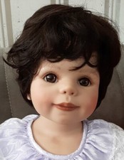 Künstlerpuppe " Baby Leonie "Monika Peter Leicht., inkl. Zertifikat