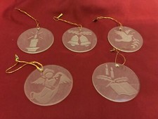 Flat Round Etched Glass Ornaments set of 5 Taiwan