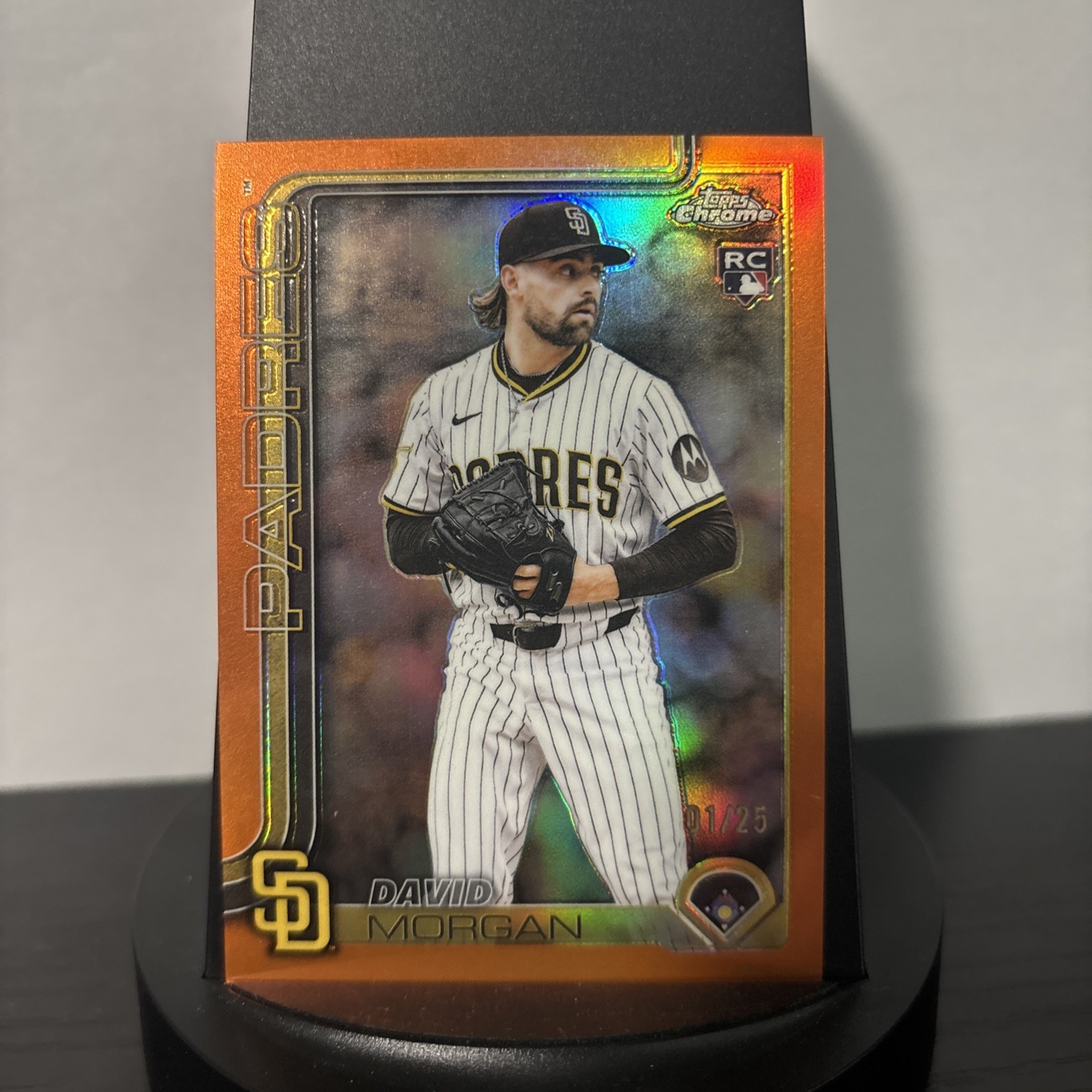 2025 Topps Chrome Update Series - David Morgan #USC33 Orange Refractor 1/25 (RC)