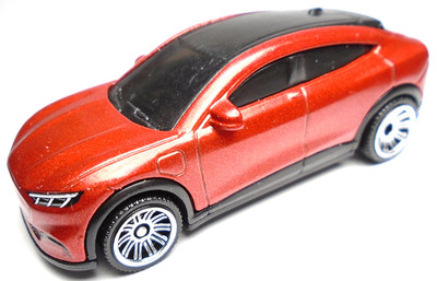 2022 MATCHBOX MBX '21 FORD MUSTANG MACH-E ORANGE / RED 1:64 DIECAST 2 3/4'' CAR