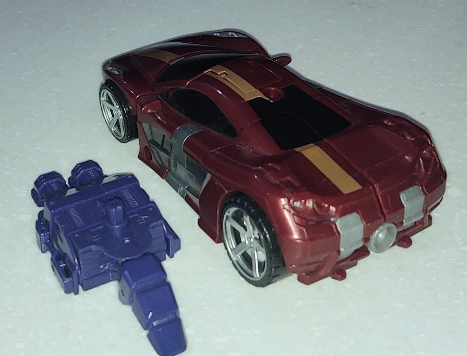 Transformers Combiner Wars DEAD END Deluxe Generations - Image 4 of 4