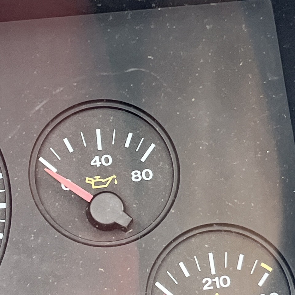 19931995 Jeep Grand Cherokee ZJ Speedometer Instrument Cluster