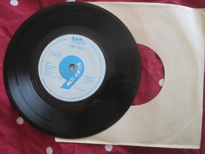 9 Below Zero 9 Below Zero E.P. A&M Records  AMS 7518 UK Vinyl 7inch 45 Single