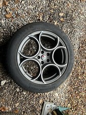 Alfa Romeo Stelvio 19” Alloy Wheel With Continental Tyre