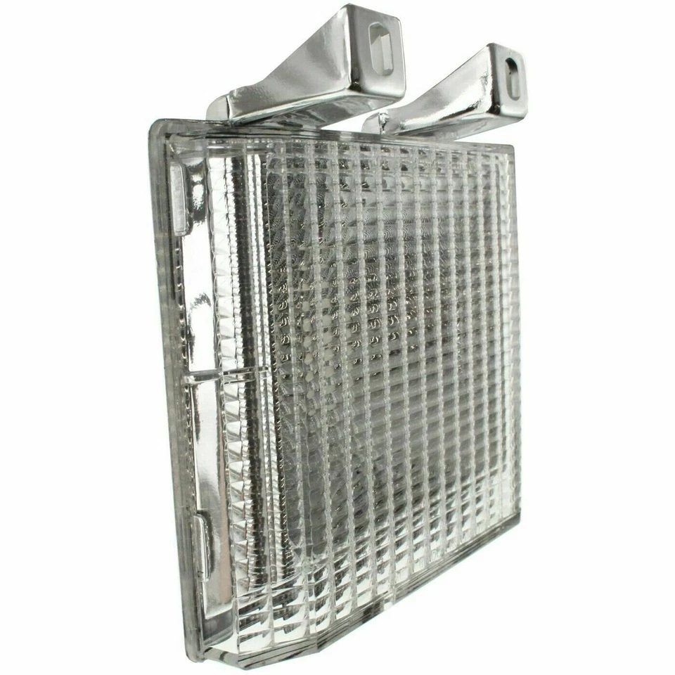 New Park Lamp Lens And Housing Right For 1983-1988 GMC R1500 Suburban GM2521110 - Image 3 of 4