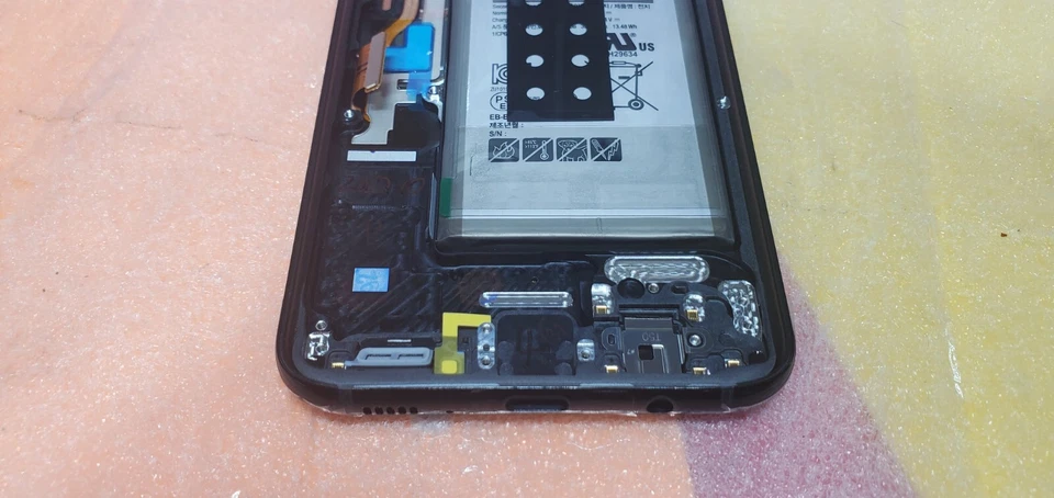 SAMSUNG GALAXY S8 ПЛЮС СТЕКЛО/LCD НАБОР С АККУМУЛЯТОРОМ ЧЕРНЫЙ GH82-14005A НОВЫЙ. - Изображение 3 из 4