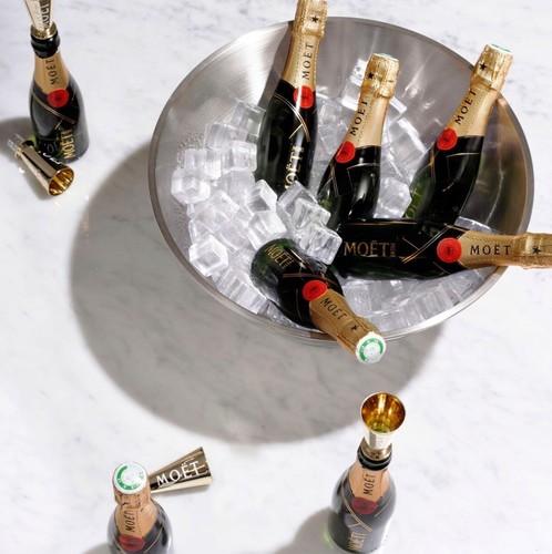 Moet & Chandon Champagne Golden Sippers For Mini Split Botlles 187ml - set of 6 - Picture 5 of 6