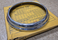 One Regal 1941 Pontiac Headlight Rim Hlr-30 W Original Box