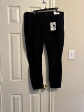 Signature Levi Strauss & Co Gold Totally Shaping Pull On Skinny Jeans Black 18S 