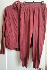 Cabi SET 4122  4133 Training Jacket  Jogger Pants Burgundy SMALL Activewear