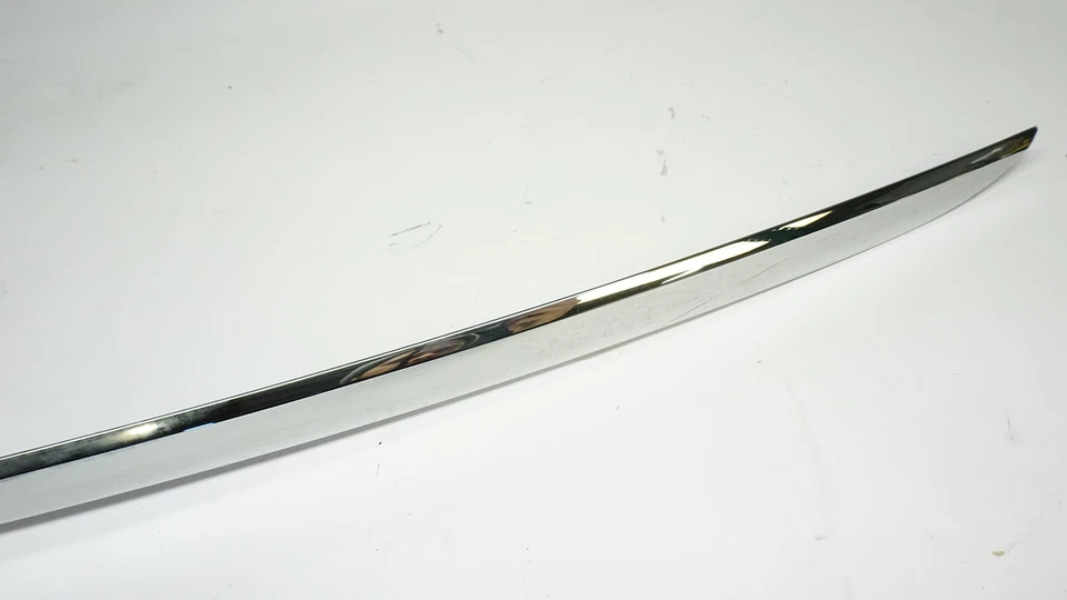 Хромированная отделка молдингом крышки багажника Audi A6 2016-2018 годов выпуска 4G5853927 - Изображение 2 из 4