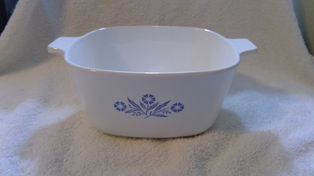 Vintage1966-69 Blue Cornflower 1 3/4-B 56oz Made In Canada