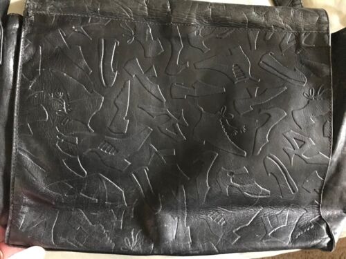 VTG SHOES Black EMBOSSED LEATHER Messenger Tote Purse CrossBody Bag KENNETH COLE - Picture 1 of 12