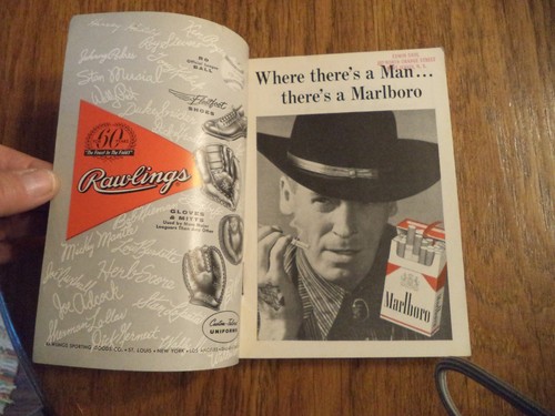 1958 ONE FOR THE BOOK ALL TIME BASEBALL RECORDS PUBLISHED BY THE SPORTING NEWS - Picture 8 of 12