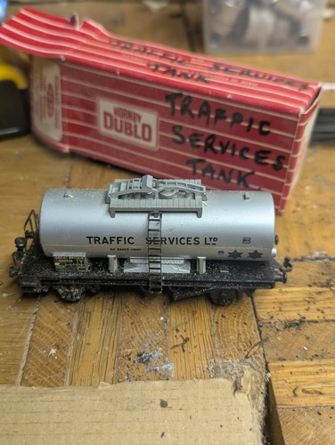 Hornby Dublo 4679 Traffic Services Tank Wagon Spur O Boxed Vintage Model N6 | Condition: Used