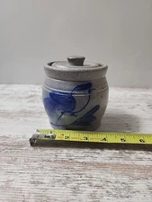 4 Inch Stoneware Crock With Lid Rowe Pottery Works Bird Design 