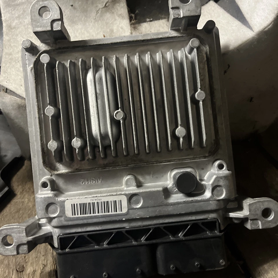 Mercedes W204 SLK W172 Motor Steuergerät ECU A6519007500 - Bild 4 von 4
