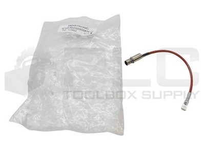 NEW SENSTRONIC A126302Q200241KTS DIGITAL SENSOR 10-30VDC
