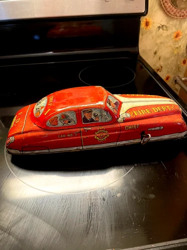 MARX 11" Fire chief Number one works! The condition is nice you don't find these