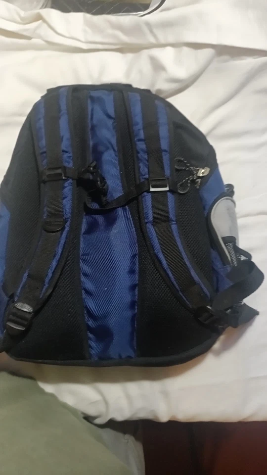 Mochila jeep azul y gris emblema jeep Foto 2 de 4