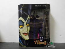G527 Disney Villains Maleficent Doll Disney Park Exclusive 88011 Figure