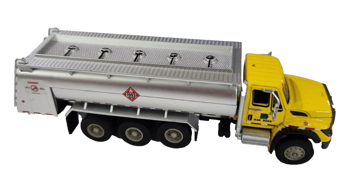 FORD V8 CITERNE Pompiers Solido Prestige 1/18 EUR 50,00 - FR