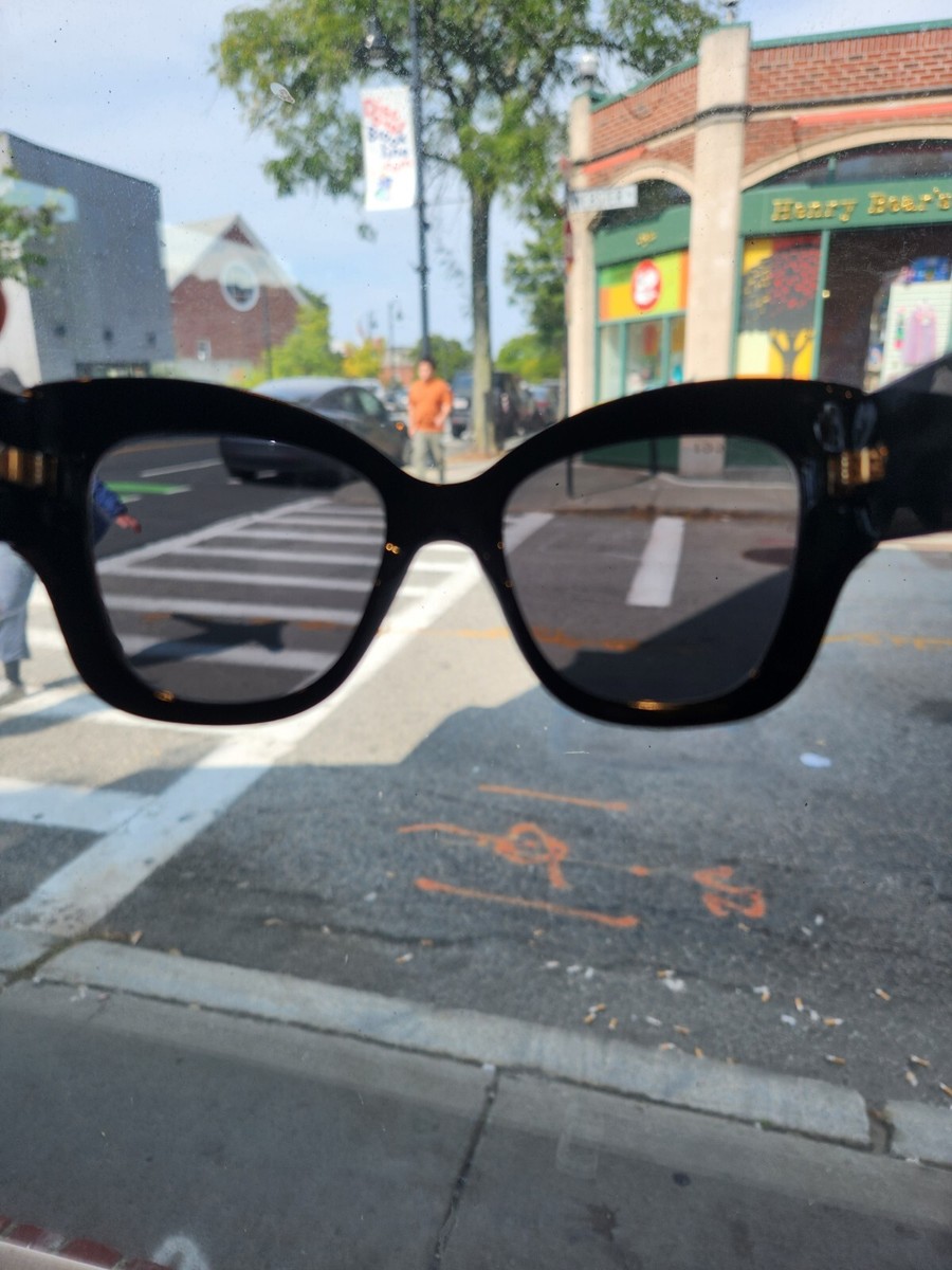 Gucci Oversized Acetate Butterfly Sunglasses With Case | eBay display picture 1