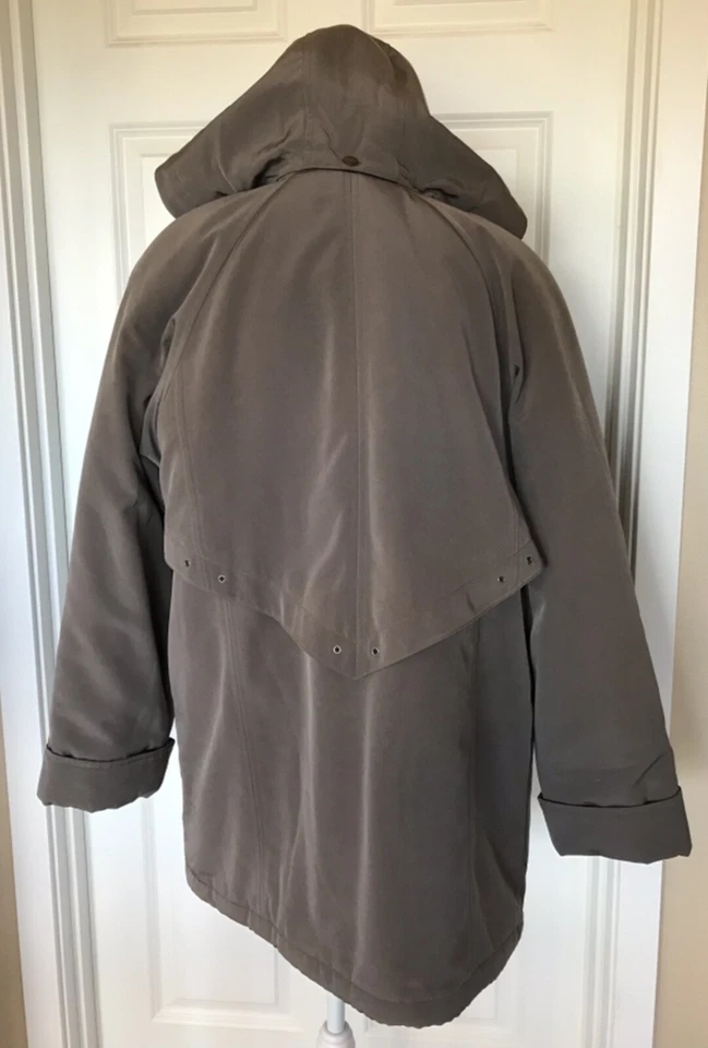 Women’s FLEET STREET Coat, Taupe w/ Plaid Lining Zip Front Removable Hood Small - Image 4 of 4