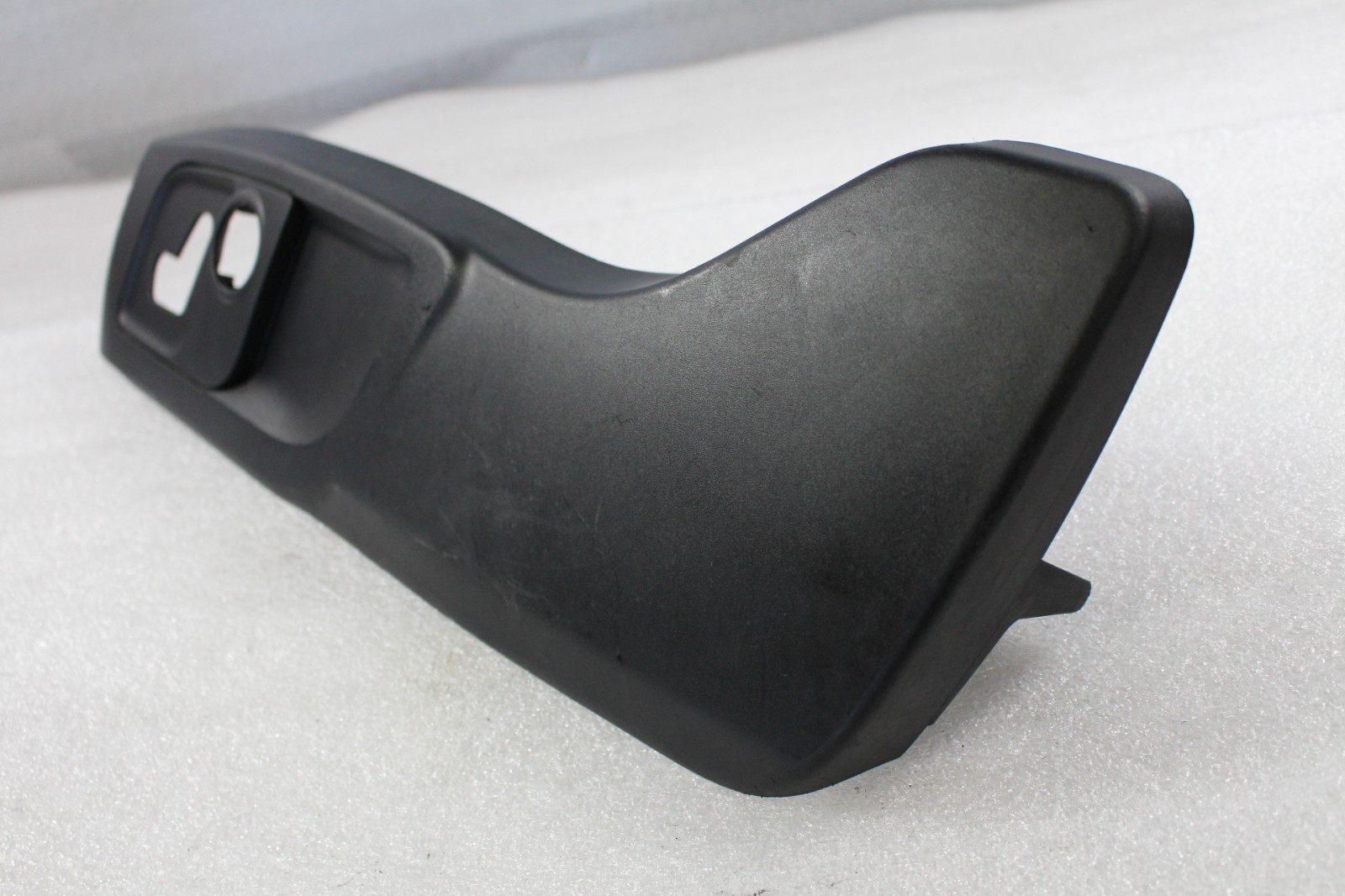 Maserati Ghibli, LH, Left, Front Side Seat Cover, Used, P/N 673000278