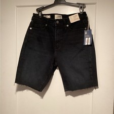 NWT Universal Thread Jeans Shorts size 4