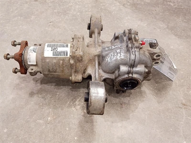 Rear 2.53 Carrier from 2006 Chevrolet Equinox 10629990 - Image 2 of 4