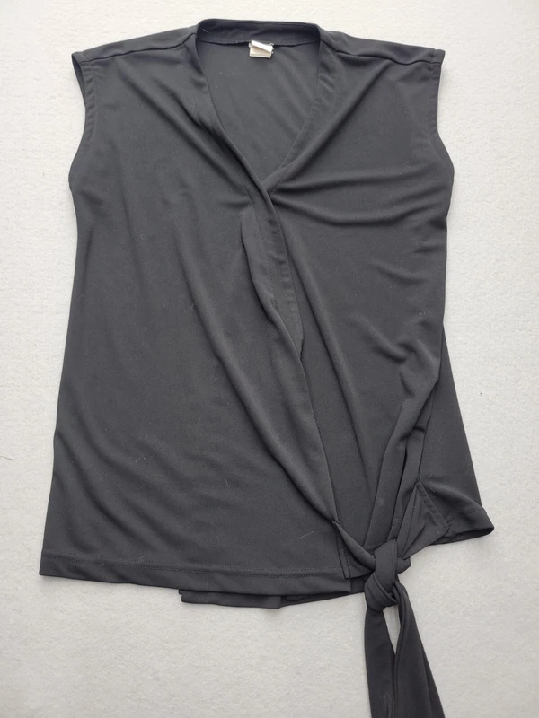 lole sleeveless v neck tie waist tank-top