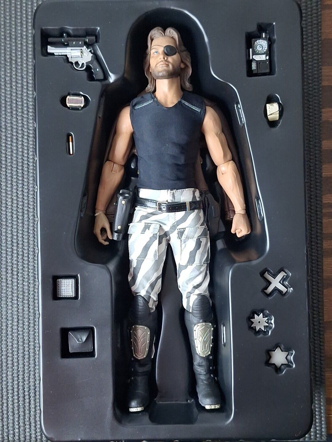 SIDESHOW ESCAPE FROM NEW YORK スネーク・プリスキン アメコミ SIDESHOW ESCAPE FROM NEW YORK スネーク・プリスキン アメコミ