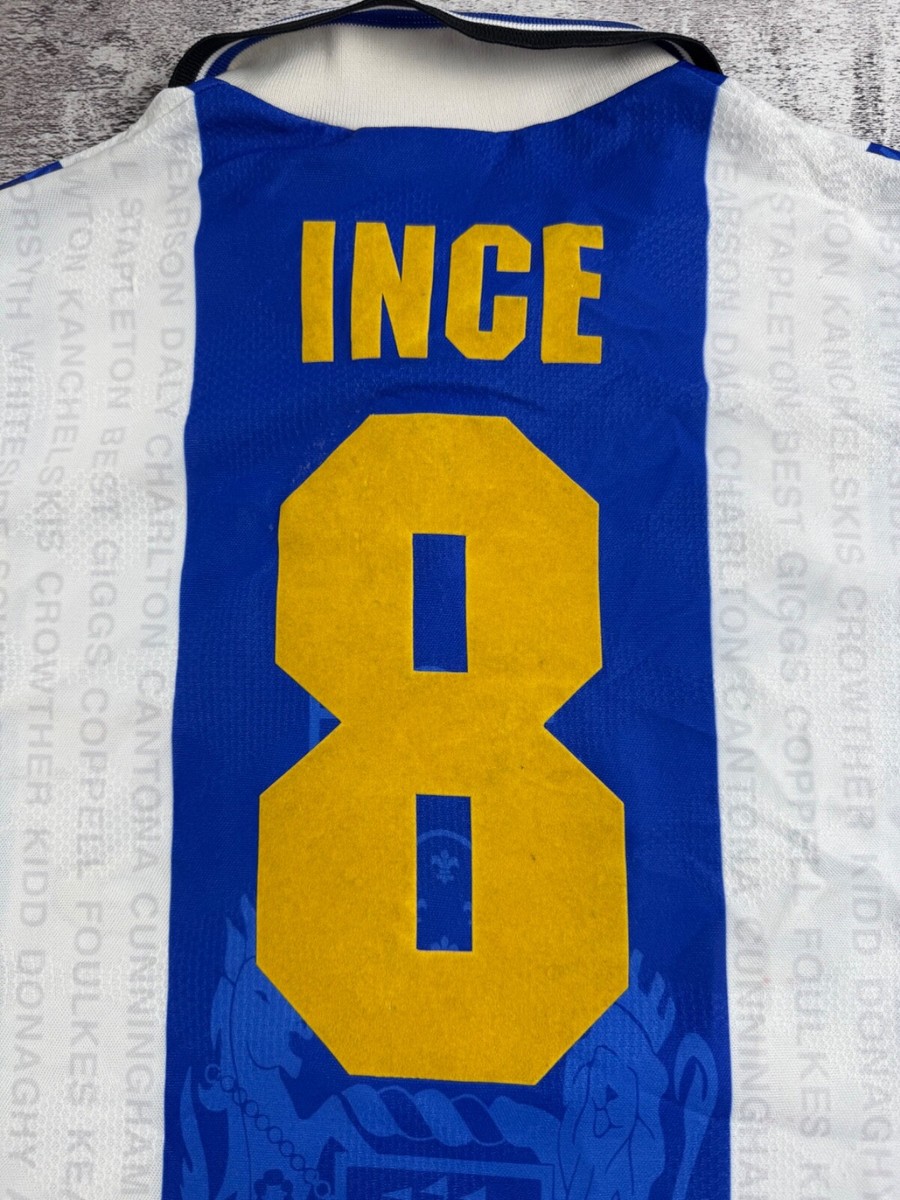 マンチェスターユナイテッド 93～95 umbro No.8 paul ince マンチェスターユナイテッド 93～95 umbro No.8 paul ince - メルカリ
