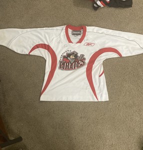 pirates hockey jersey