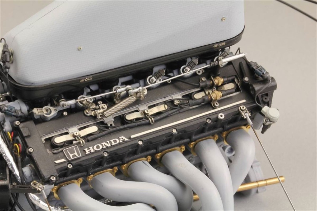TD23160 Top Studio 1/12 McLaren MP4/6 Honda Engine Super