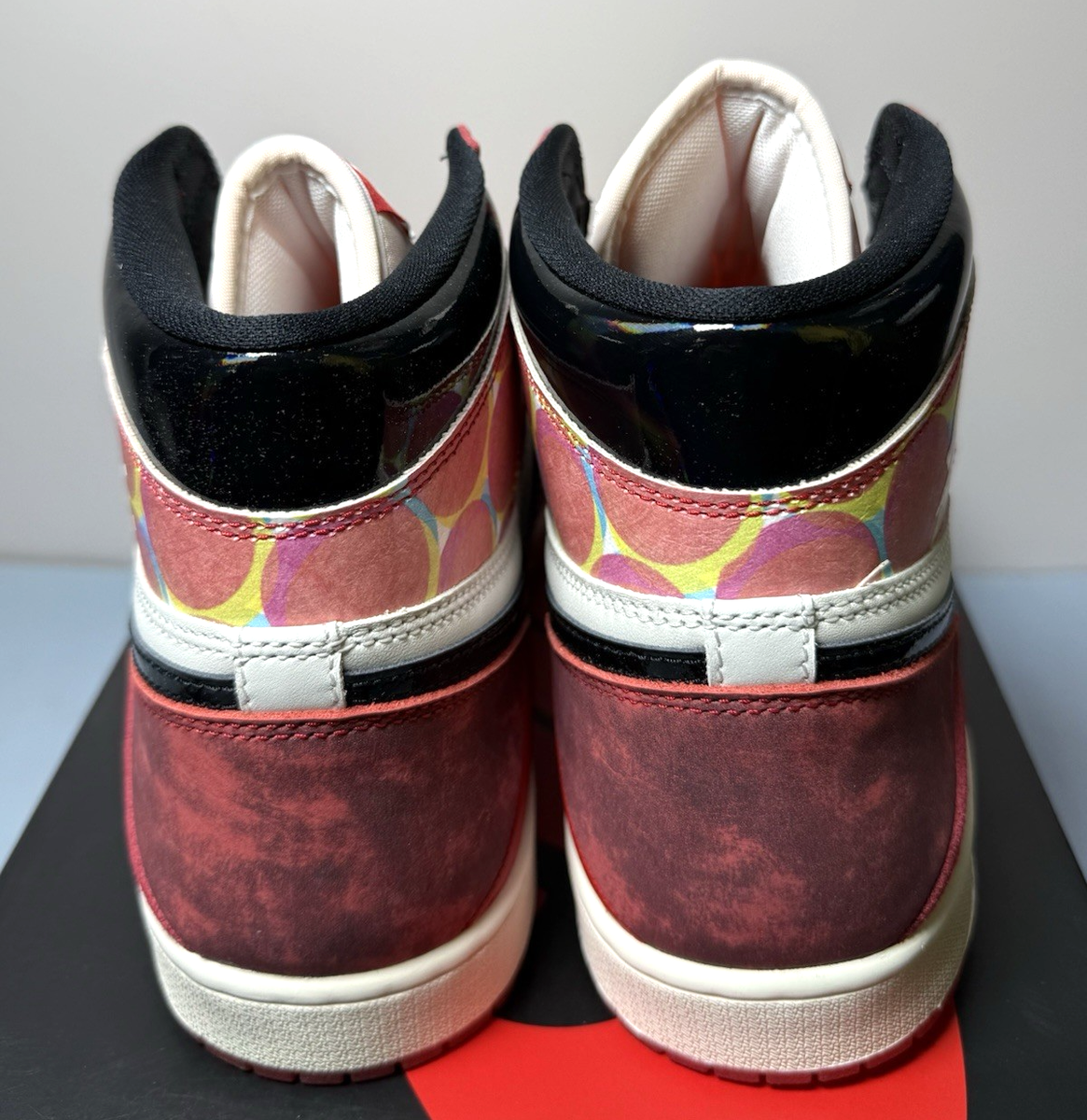 スパイダーマンJ 1&2 Jordan 1 Retro High Spider-Man Origin Story Men's - 555088