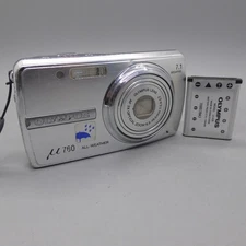 Olympus Digital Camera Mju 760 7.1MP Silver Tested
