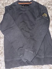 Title:Moose Knuckles Men’s Black Crewneck Sweatshirt – Logo Sleeve Patch